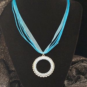 BOHO MEDALLION NECKLACE